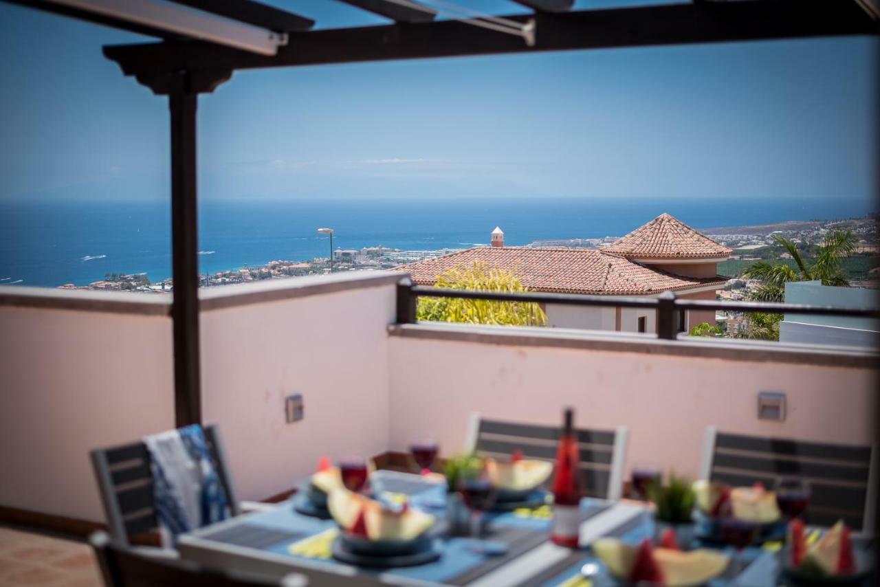 2 Charming Villa Private Pool And Sea View أذيخي المظهر الخارجي الصورة